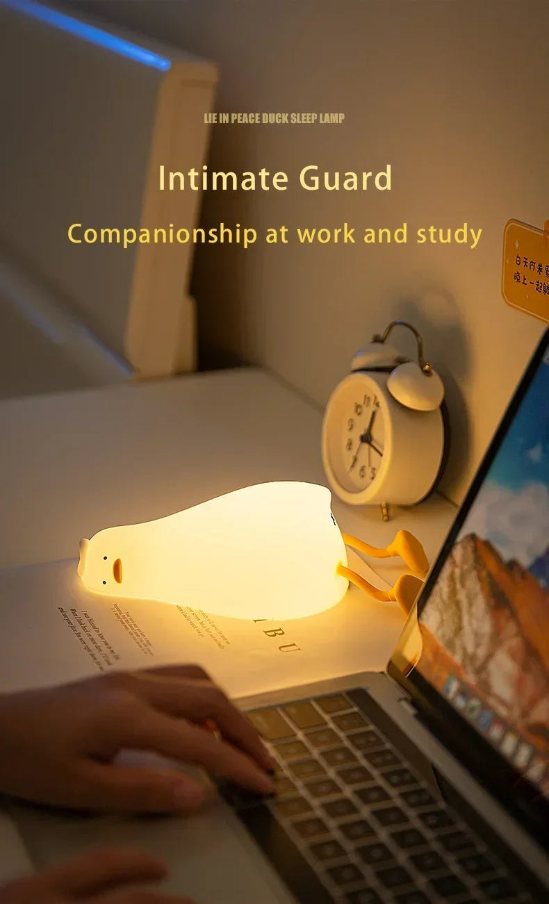 Cute Duck Silicone Patting Lamp