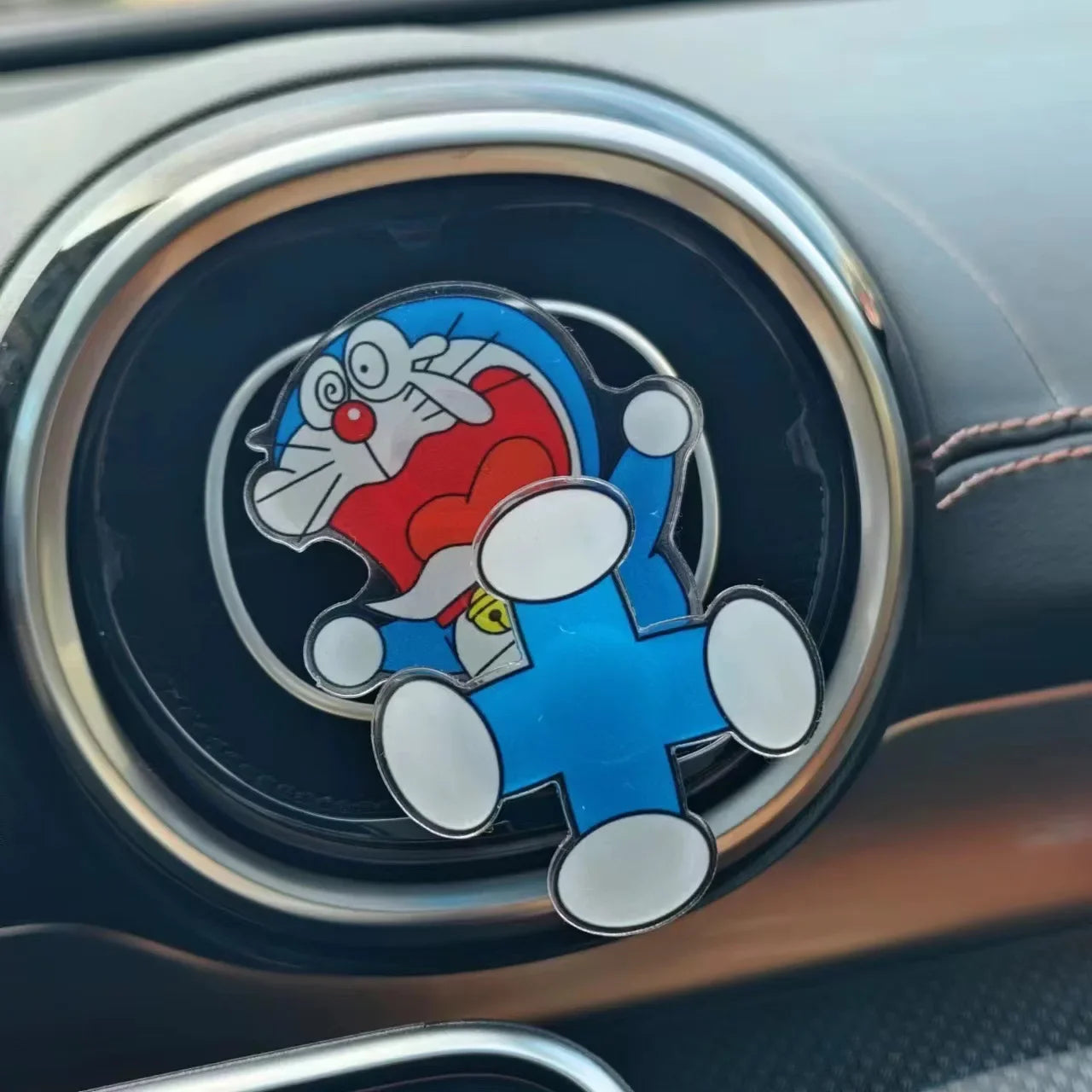 Crayon Shin-Chan Car Vent Ornament – Anime Acrylic Air Freshener Clip